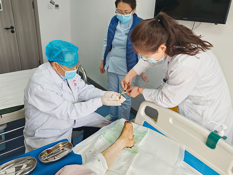 俄罗斯贵宾会·(中国)集团